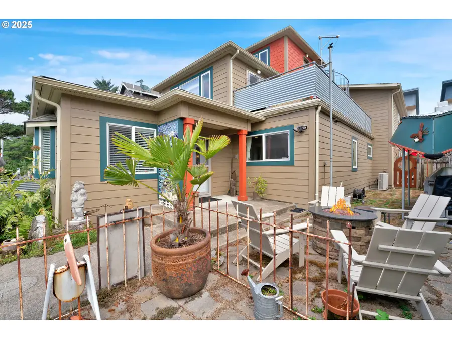 923 SW 50th St, Lincoln City, OR 97367 - Image #3