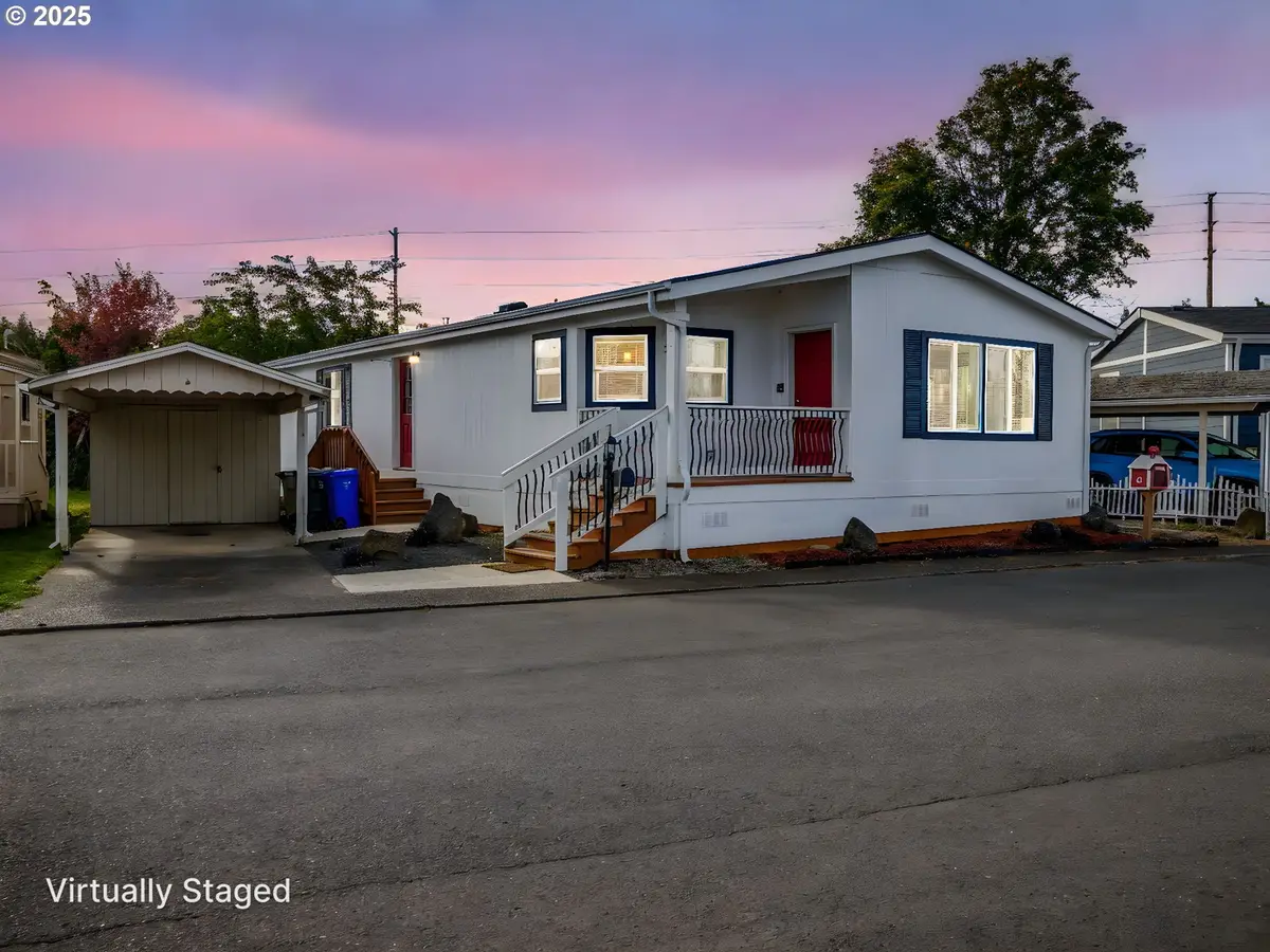 570 N 10th Ave #2, Cornelius, OR 97113 - Image #1