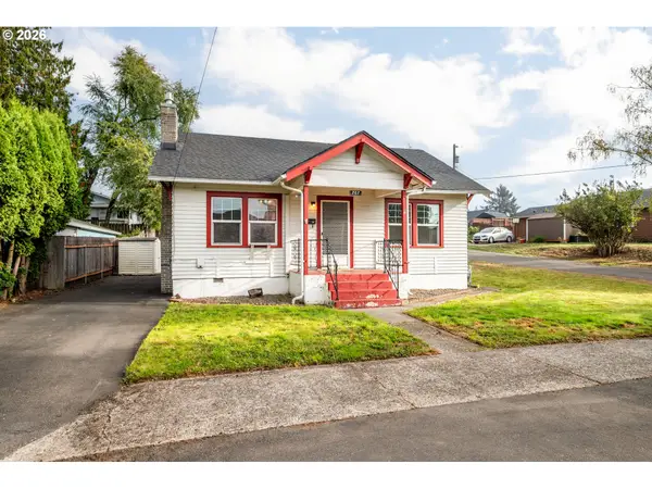 707 Ayers St, Kelso, WA 98626