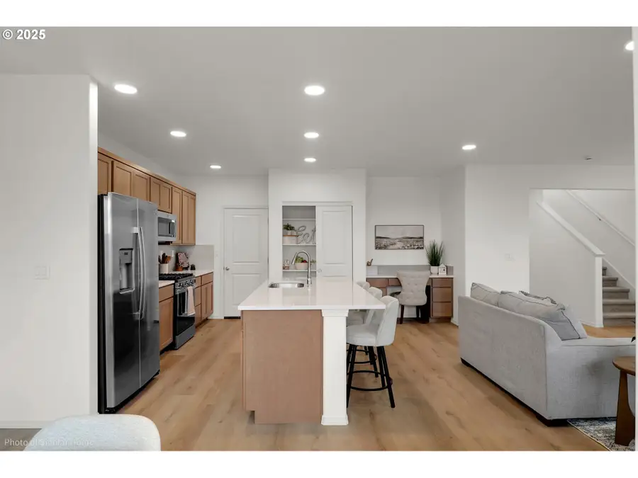 2363 W 10th Ave, Junction City, OR 97448 - Image #3