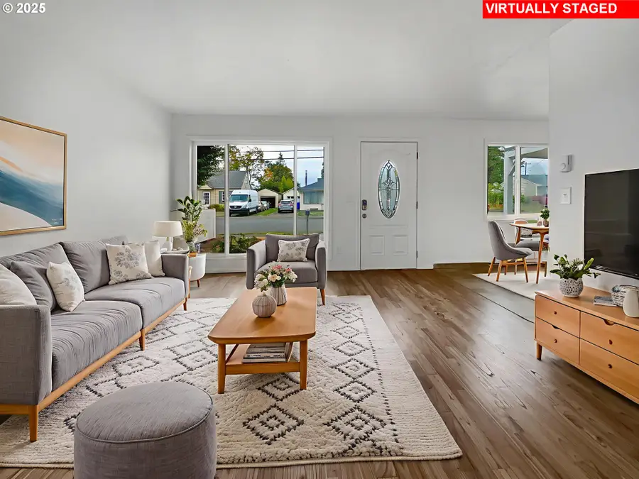 4736 SE 99th Ave, Portland, OR 97266 - Image #2