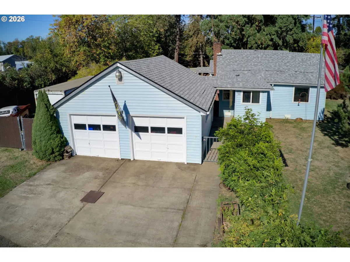 28655 SE Glover Rd, Eagle Creek, OR 97022 - #1