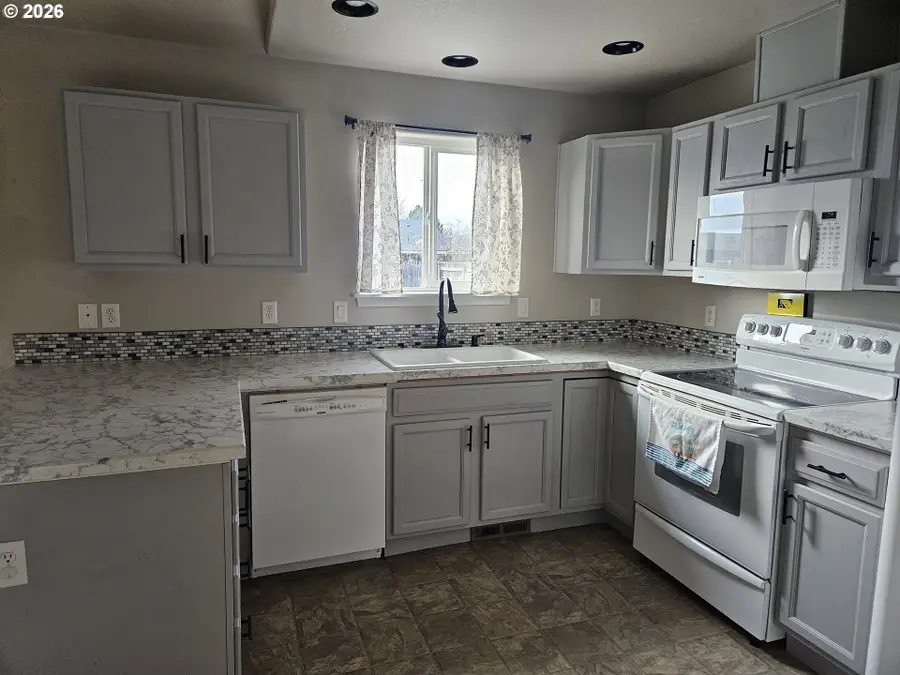 125 Teal Ct, Stanfield, OR 97875 - Image #3