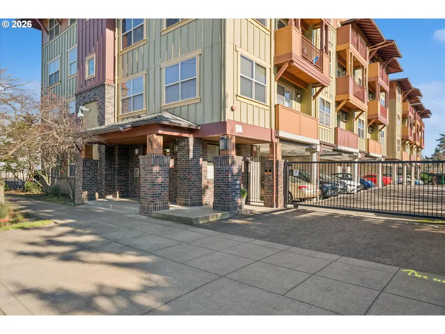 400 NE 100th Ave #406, Portland, OR 97220 - Image #3