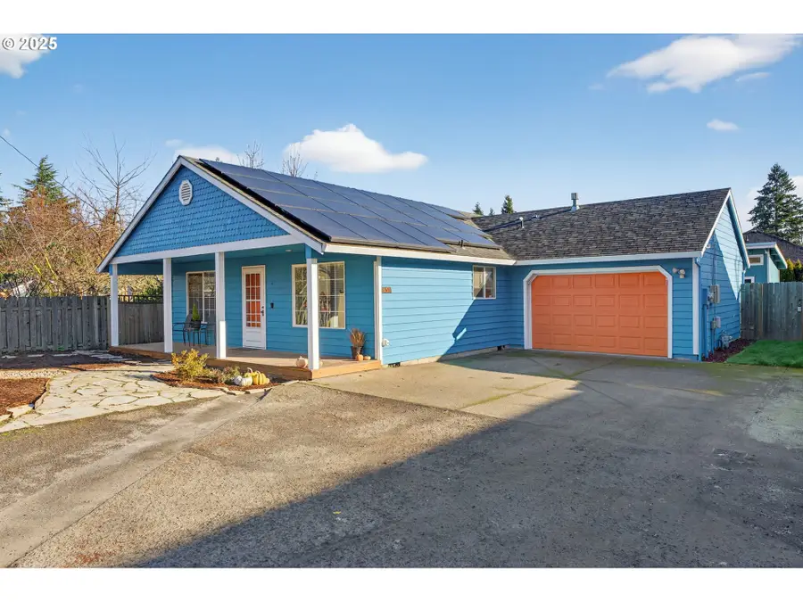 457 NW Forest St, Hillsboro, OR 97124 - Image #2