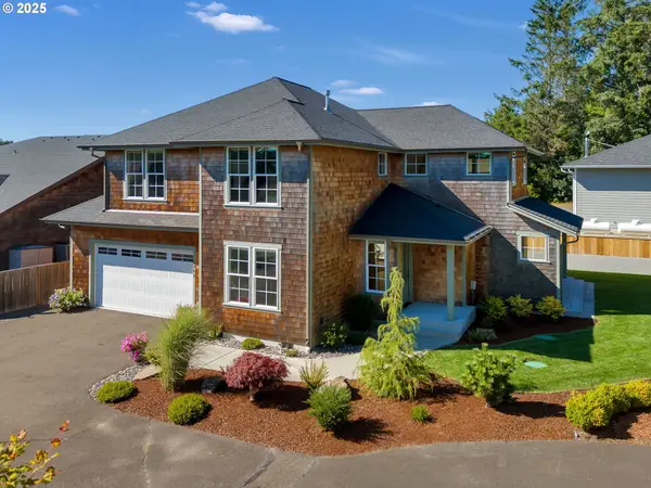 1360 Sea Ridge Ln, Gearhart, OR 97138