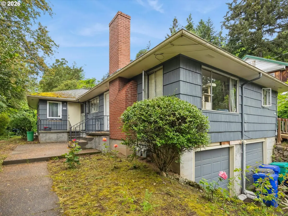 2227 SE 70th Ave, Portland, OR 97215 - #1