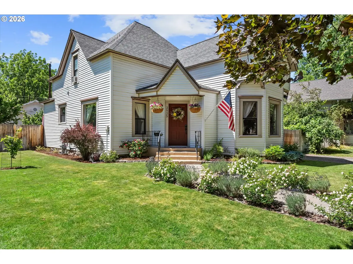 2525 1st St, Baker City, OR 97814 - #1