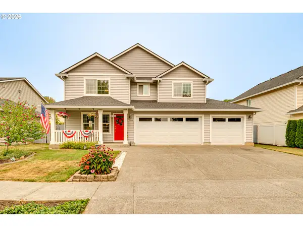2610 NW 8th St, BattleGround, WA 98604