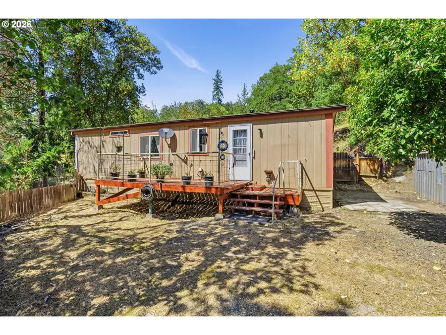 2263 Canyonville Riddle Rd, Riddle, OR 97469 - #3