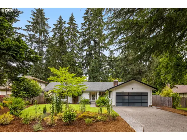 19025 Indian Springs Cir, LakeOswego, OR 97035
