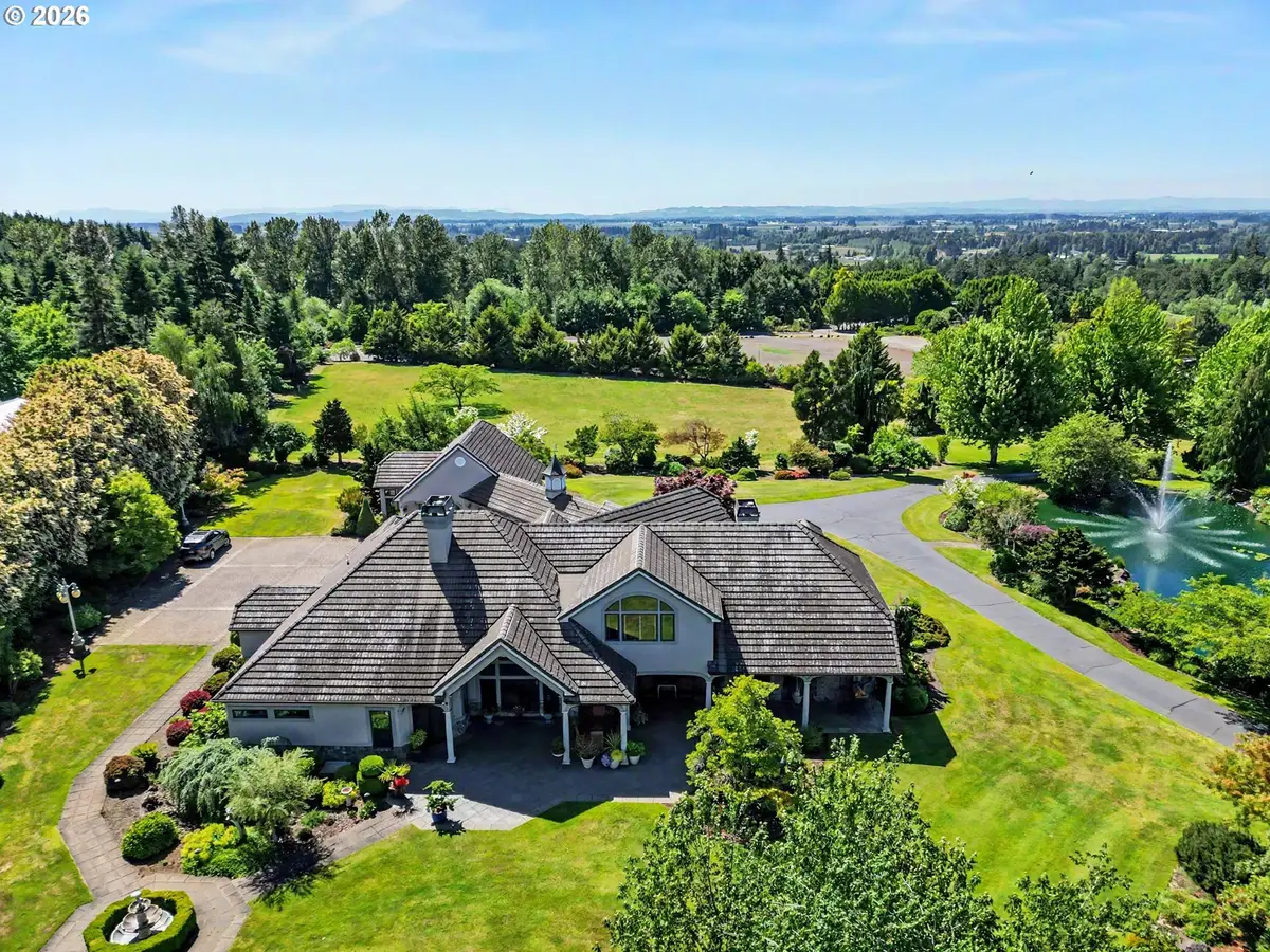 630 Eureka Ave, Silverton, OR 97381 - #1
