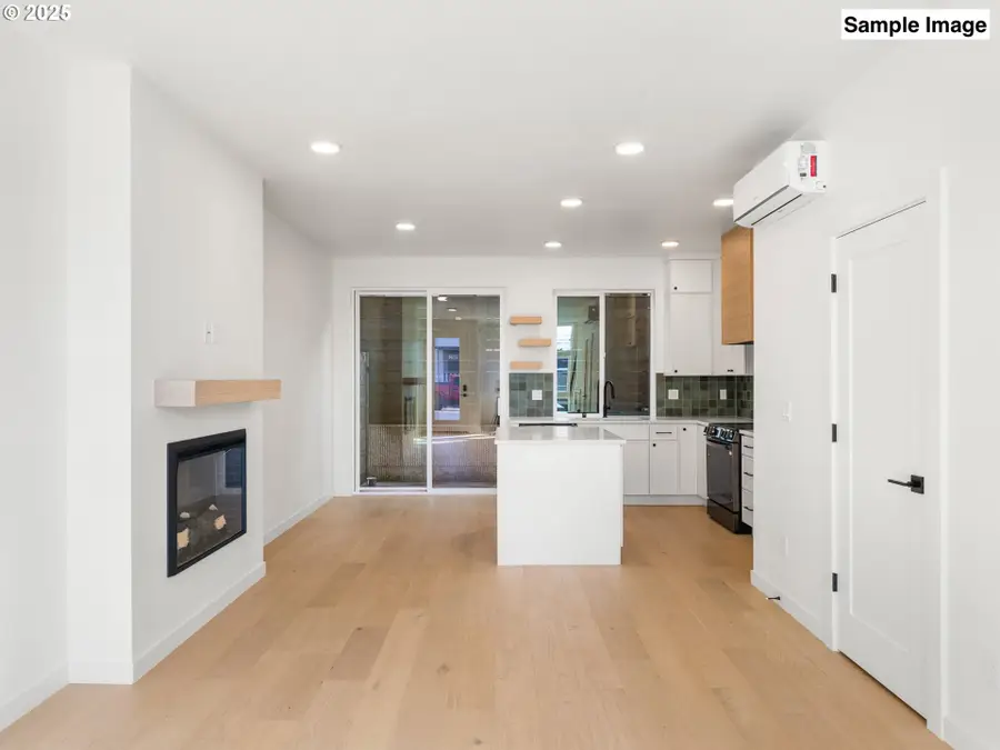 1911 Broadway St #7, Vancouver, WA 98663 - Image #2