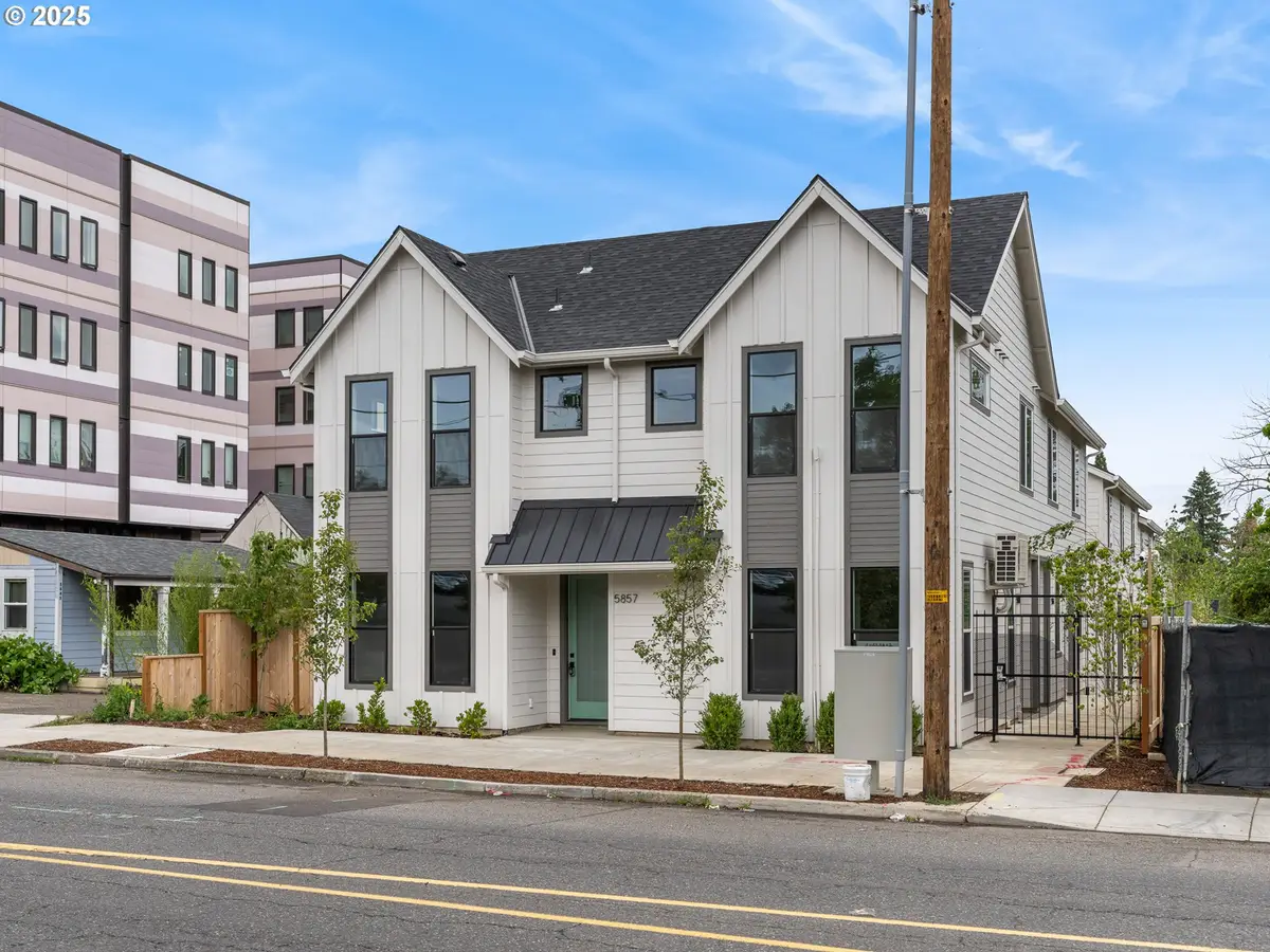 5869 NE Prescott St #7, Portland, OR 97218 - #1