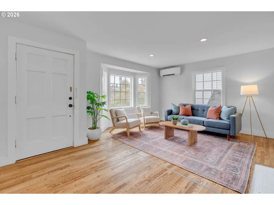 2455 SE Madison St, Portland, OR 97214 - #3