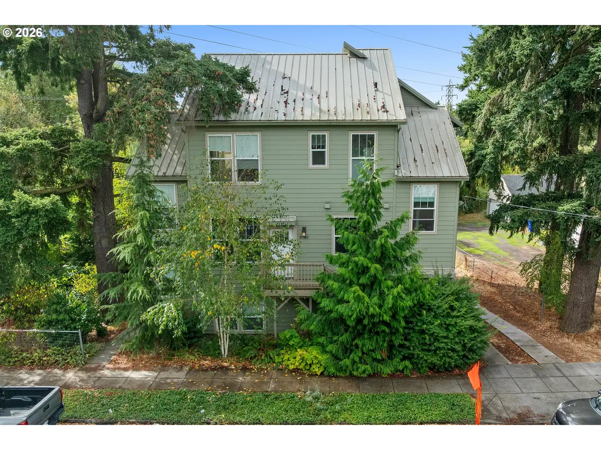 8780 SE Flavel St, Portland, OR 97266 - #1