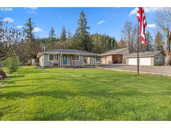 18191 S Highway 211, Molalla, OR 97038