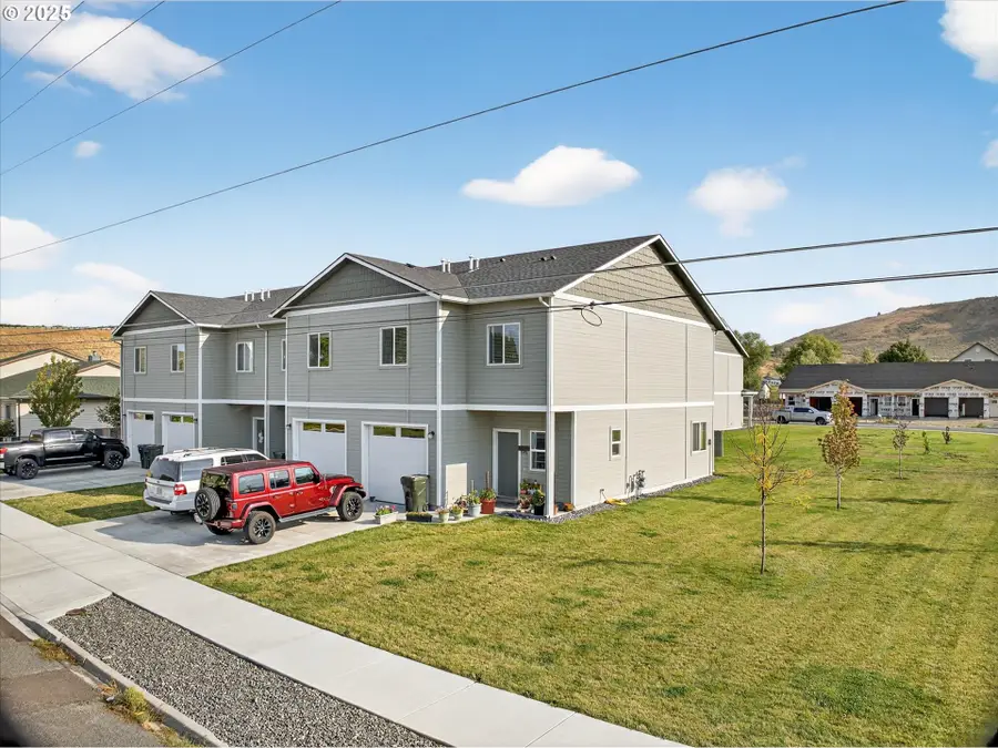 585 Baker St, Baker City, OR 97814 - Image #3