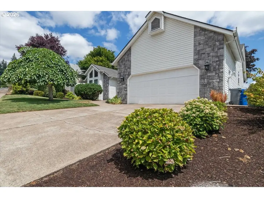 2577 NW Ptarmigan St, Salem, OR 97304 - #3