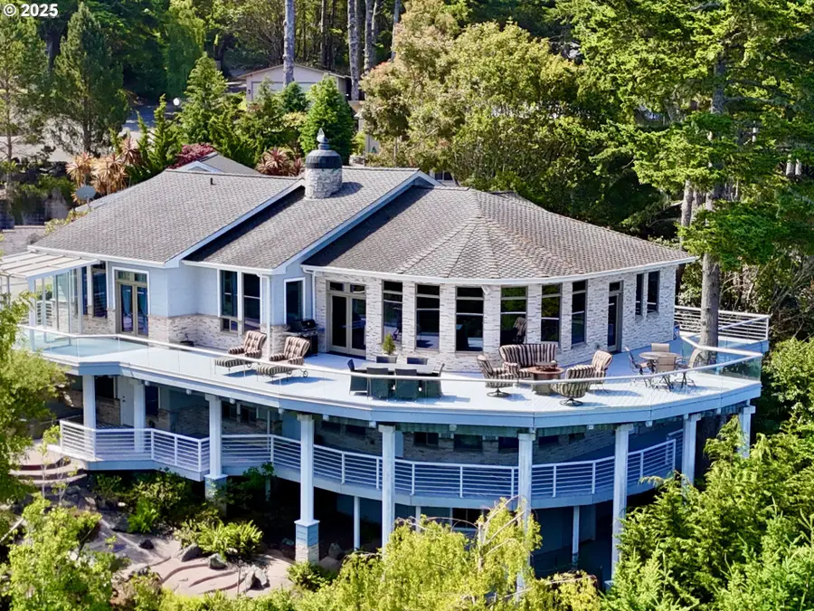 94414 Tom Cat Hill Rd, Gold Beach, OR 97444 - Image #3