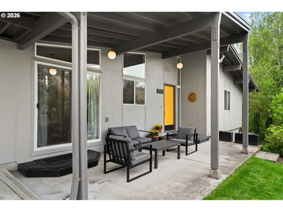 15051 NW Oakmont Loop, Beaverton, OR 97006 - #2