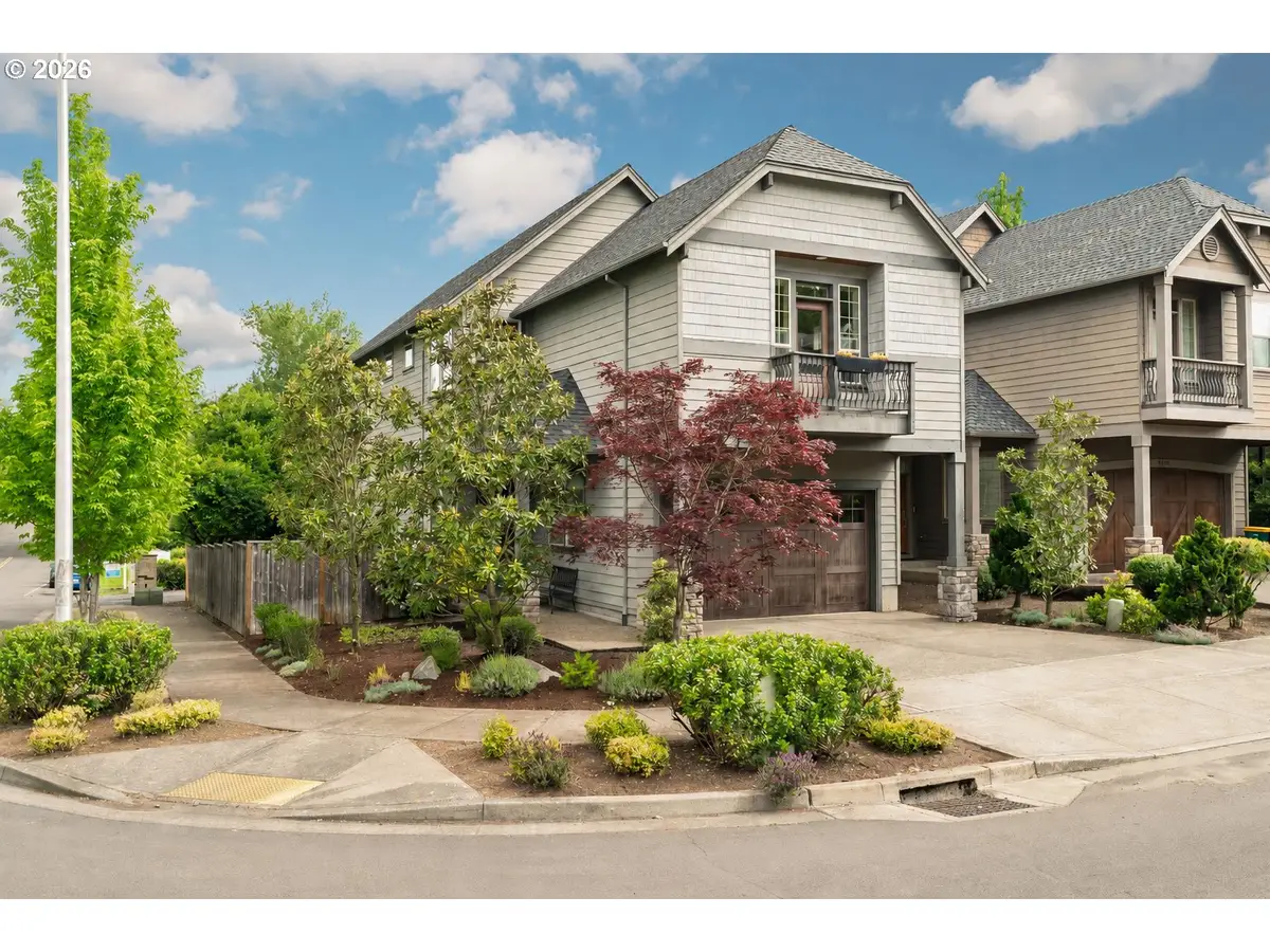 8175 SW Laurelwood Ct, Portland, OR 97225 - #1