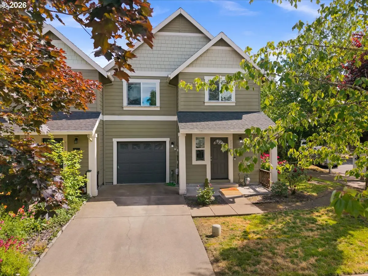 4248 SE Walnut Ct, Hillsboro, OR 97123 - #1