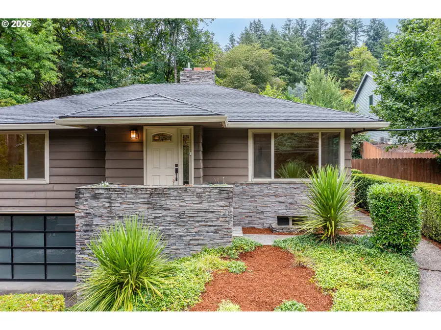 9940 SW Terwilliger Blvd, Portland, OR 97219 - #2