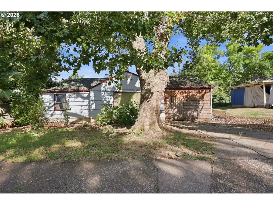 2145 Arthur St, Eugene, OR 97405 - #2