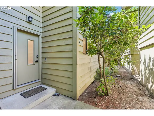 38 Cervantes Cir, LakeOswego, OR 97035