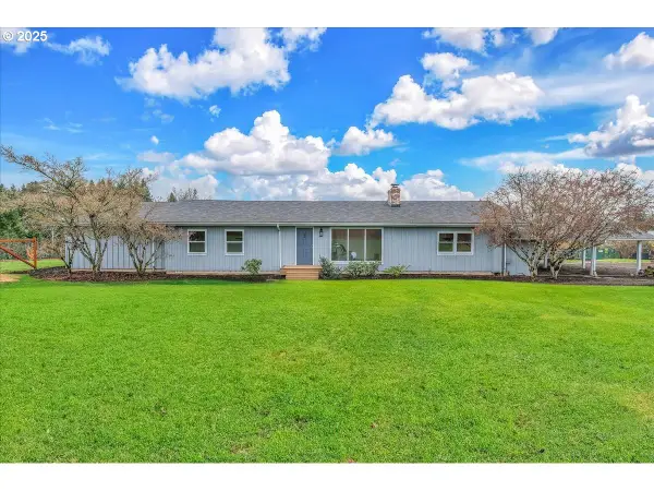 19448 SW Scholls Ferry Rd, Beaverton, OR 97007