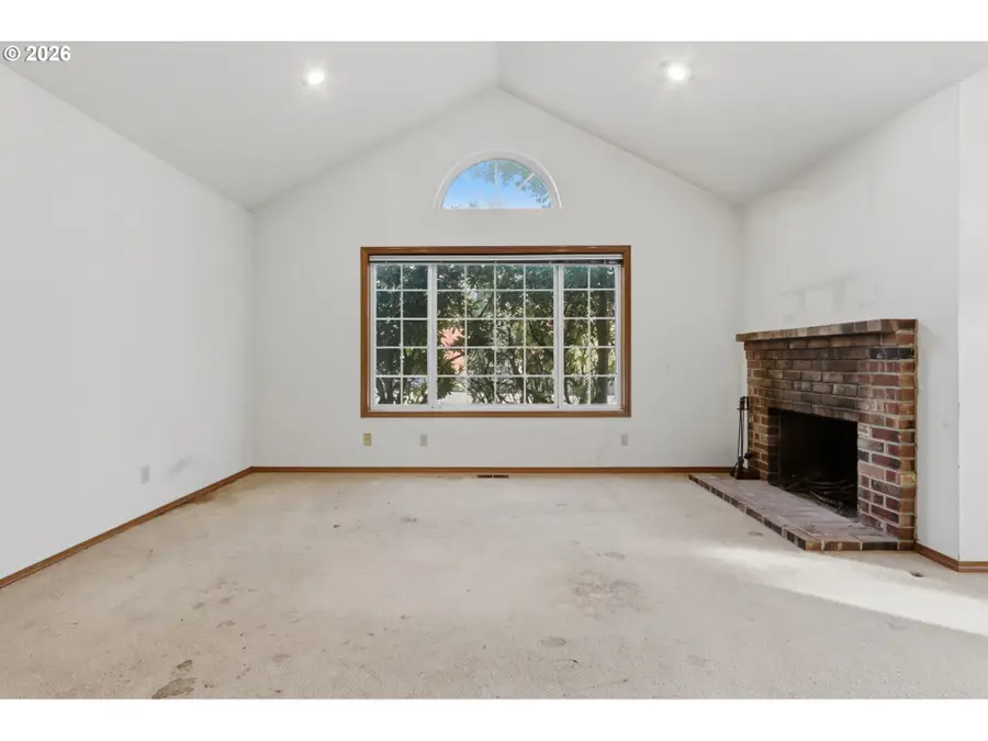 3044 NW Lake Rd, Camas, WA 98607 - #3