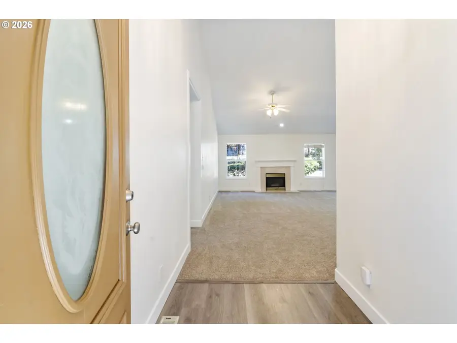 891 Whitetail Deer St, Salem, OR 97304 - #3
