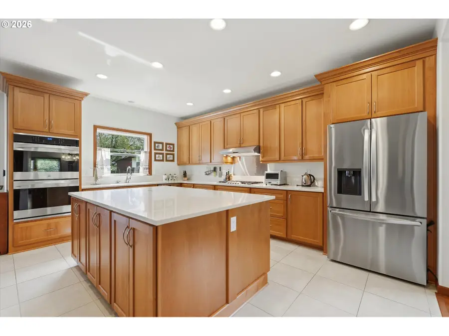 1616 SE 87th Ave, Portland, OR 97216 - #3