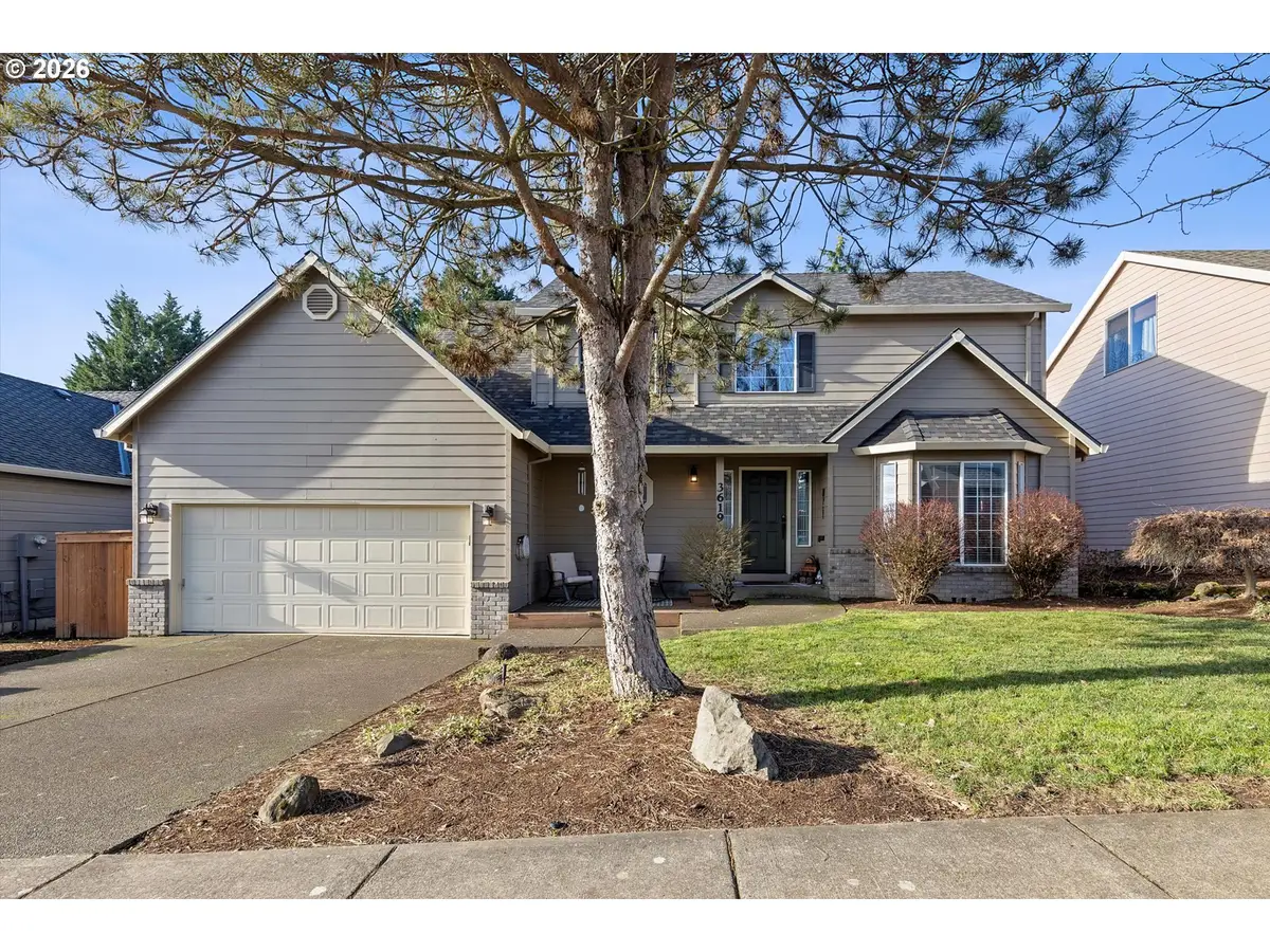 3619 N Knoll Dr, Newberg, OR 97132 - Image #1
