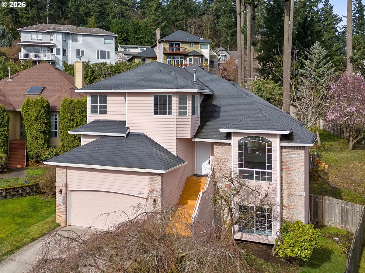 11867 SE Mountain Sun Dr, Clackamas, OR 97015 - #1