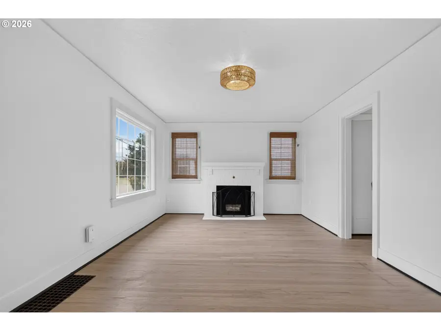 2275 Center St Ne, Salem, OR 97301 - #3