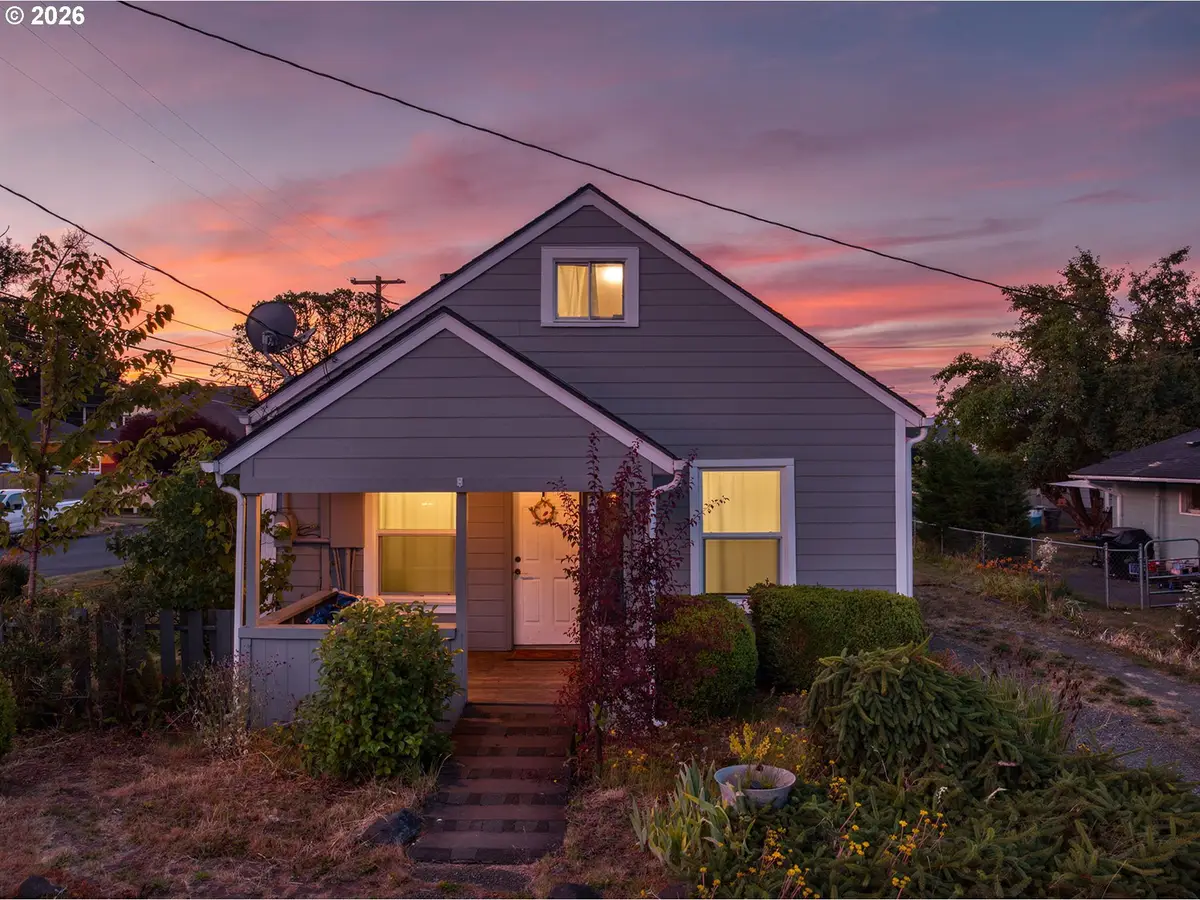 117 SW 12th St, Chehalis, WA 98532 - #1