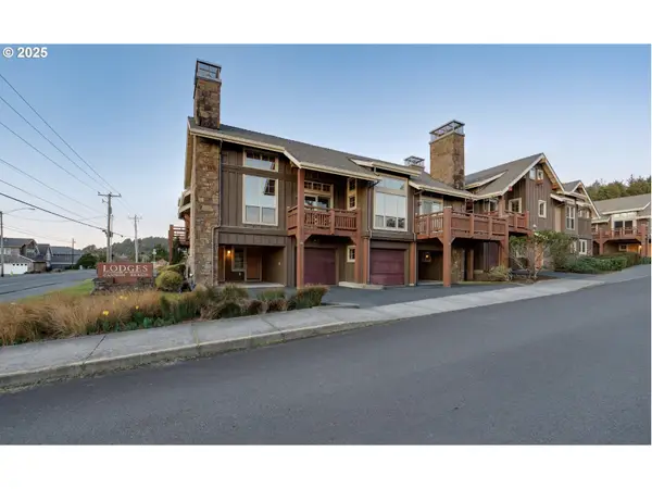 132 E Surfcrest Ave, CannonBeach, OR 97110