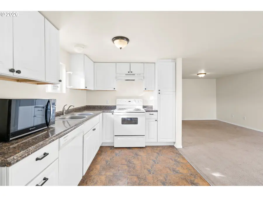 709 SW 16th St, Pendleton, OR 97801 - #3