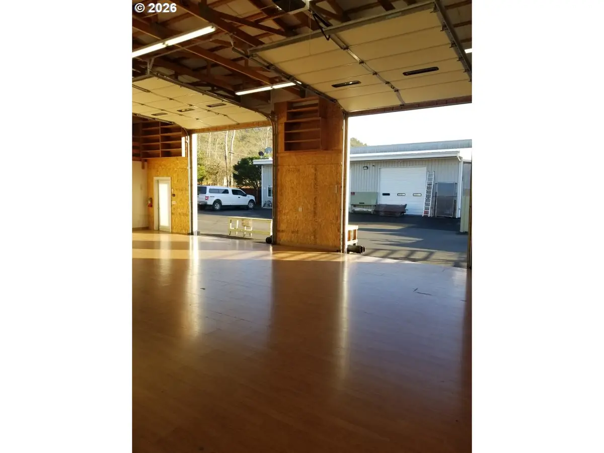 3782 Hooker Rd, Roseburg, OR 97470 - #1