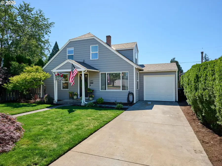 645 NW 5th Ave, Canby, OR 97013 - #2