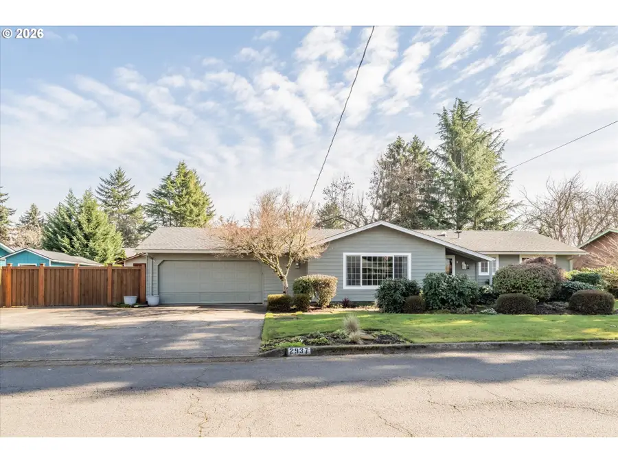 2937 Stark St, Eugene, OR 97404 - #2