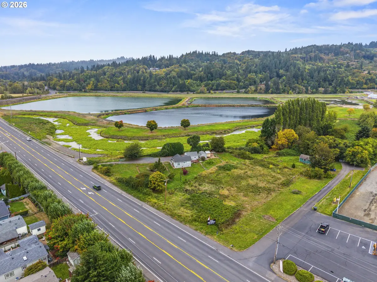 5824 Ocean Beach Hwy, Longview, WA 98632 - #1