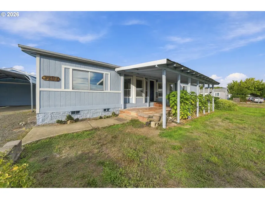 3801 Krohn Ln, Roseburg, OR 97471 - #2