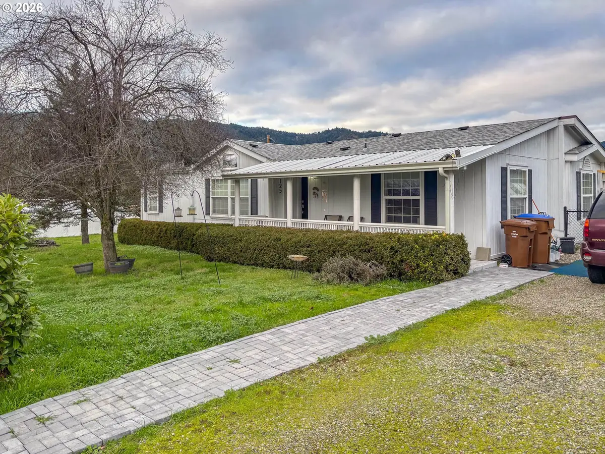 125 Rose Ave, Tri City, OR 97457 - Image #1