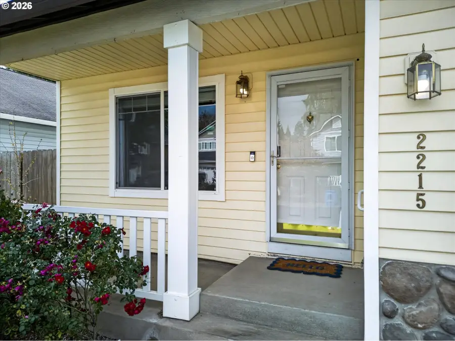 2215 NE 107th St, Vancouver, WA 98686 - #2