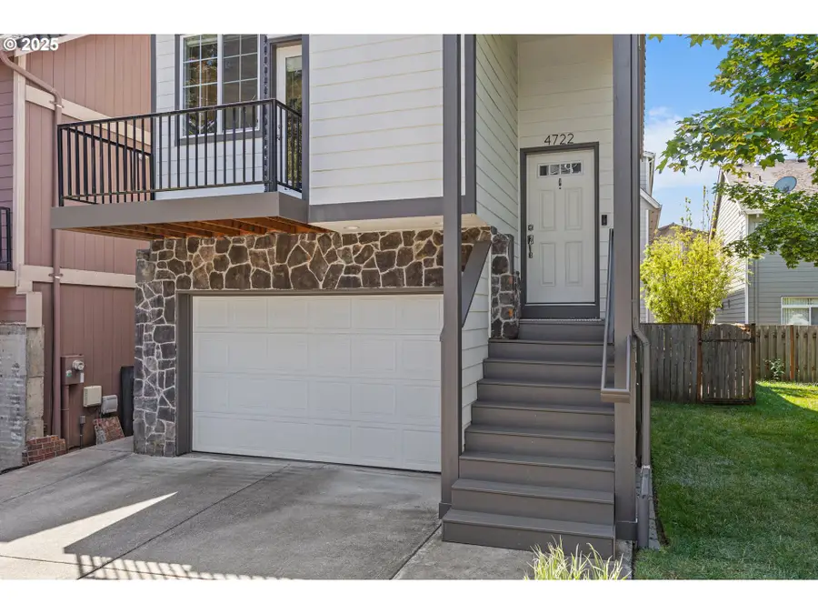 4722 SE Paladin Ln, Hillsboro, OR 97123 - Image #3