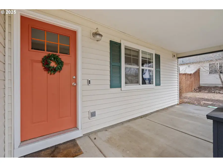 63194 NE De Haviland St, Bend, OR 97701 - Image #3