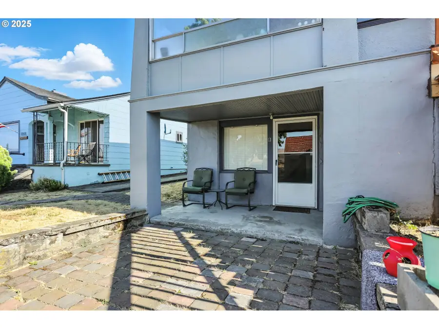 1014 E 7th St, The Dalles, OR 97058 - Image #3